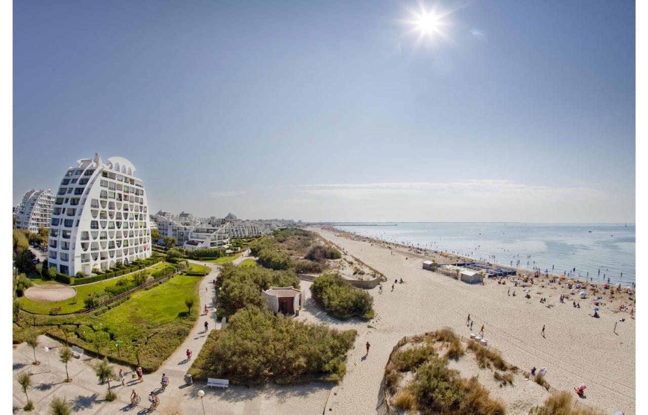 Apartment Le Sunrise: Beachfront Comfort With Sea Views And Dual Terraces La Grande-Motte
